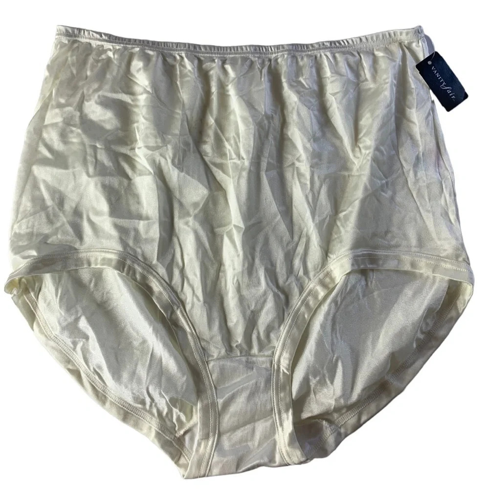 Vintage Vanity Fair High Waist 100% Nylon Panties Size XXL Deadstock Flawed